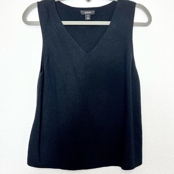 Alfani Women V Neck Sleeveless Sweater Black NWT - Picture 3 of 6